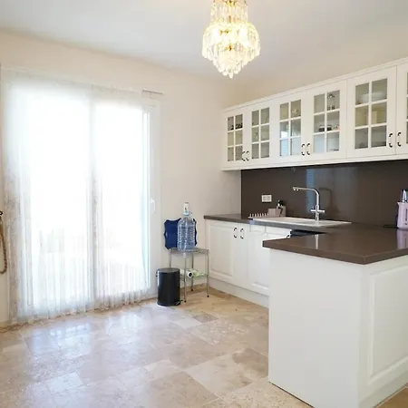 The Blue Mansion - Charming Family In * Cesme